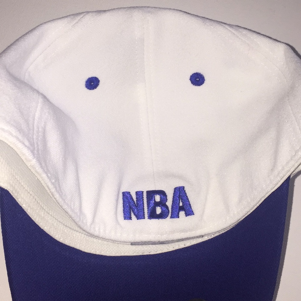 New York Knicks NBA Flexfit Hat/Cap - Picture 8 of 8